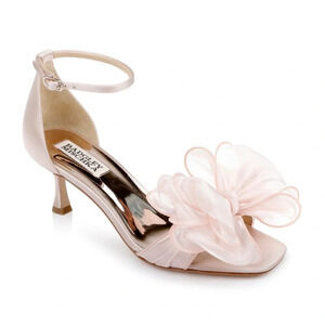 Badgley Mischka Nelly Bowed Kitten Heels in Pink